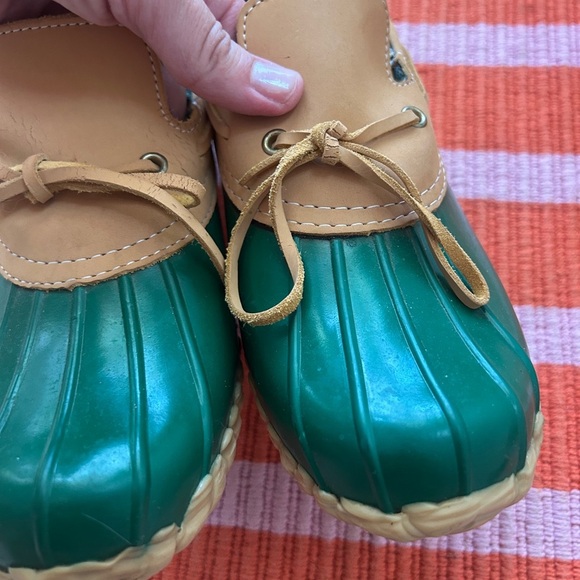 GUC Green and Tan size 8 duck shoes for rainy days, gardening. Classic - Picture 6 of 9